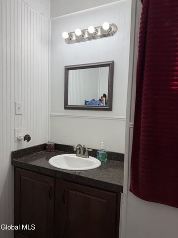 17 Dix Avenue, Glens Falls, NY 12801