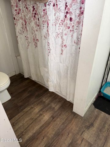 17 Dix Avenue, Glens Falls, NY 12801