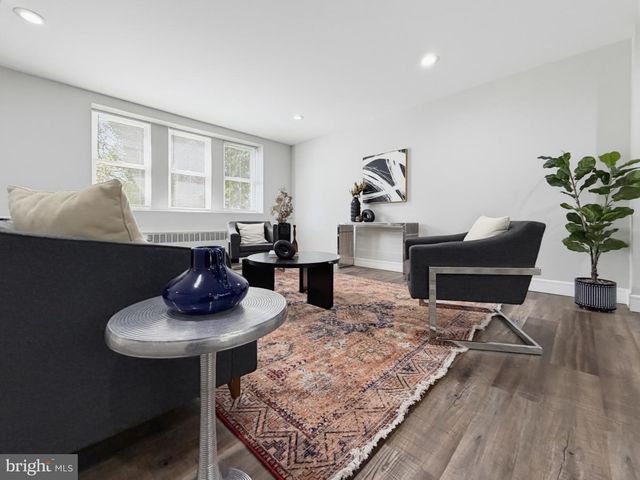 5771 KEMBLE AVE, Philadelphia, PA 19141