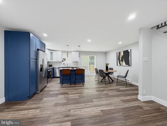 5771 KEMBLE AVE, Philadelphia, PA 19141