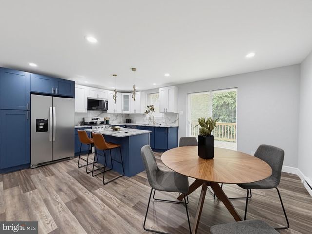 5771 KEMBLE AVE, Philadelphia, PA 19141