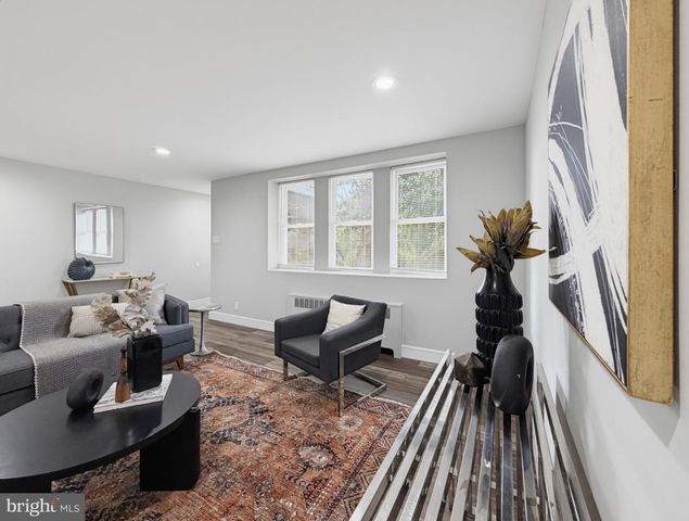 5771 KEMBLE AVE, Philadelphia, PA 19141