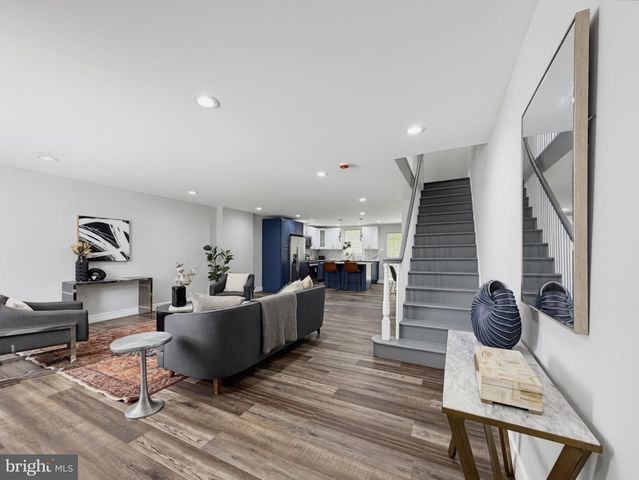 5771 KEMBLE AVE, Philadelphia, PA 19141