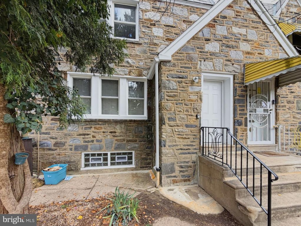 5771 KEMBLE AVE, Philadelphia, PA 19141 — photo 4