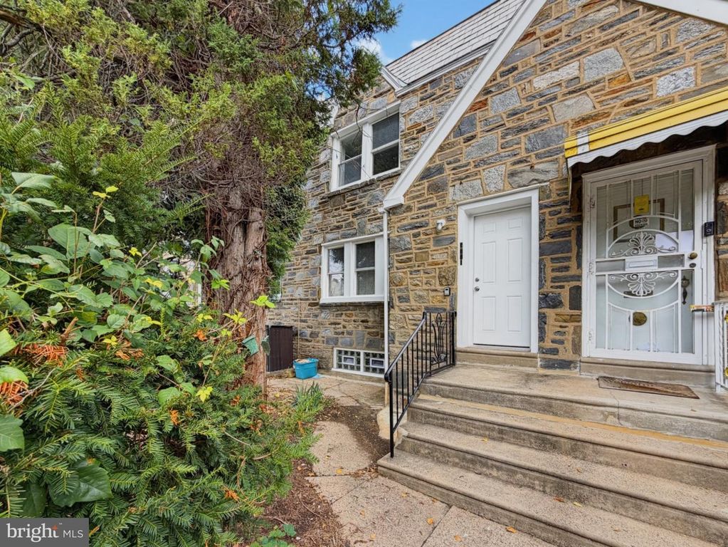 5771 KEMBLE AVE, Philadelphia, PA 19141 — photo 5