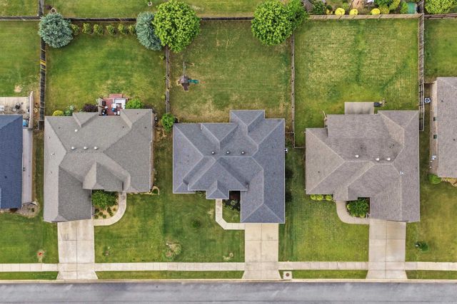 5360 Trinity Crossing Dr, Conway, AR 72034