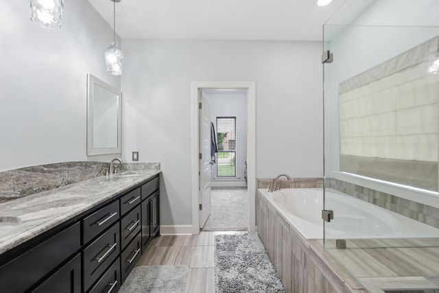 5360 Trinity Crossing Dr, Conway, AR 72034
