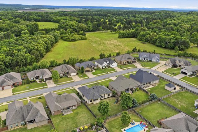 5360 Trinity Crossing Dr, Conway, AR 72034