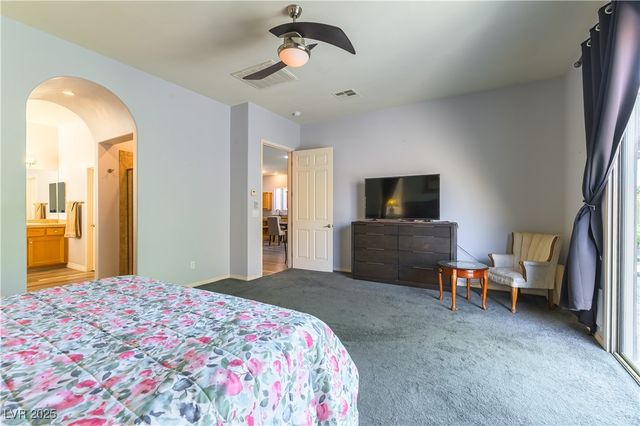 1004 Viale Placenza Place, Henderson, NV 89011