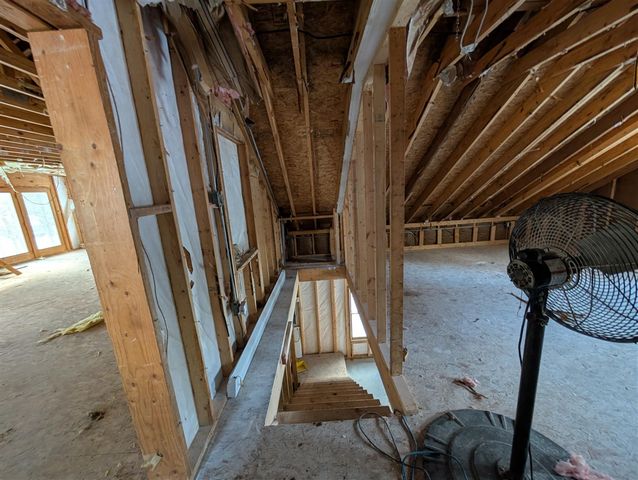 6395 S Lakeshore Drive, Pentwater, MI 49449