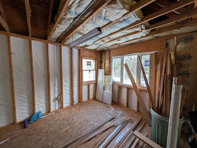 6395 S Lakeshore Drive, Pentwater, MI 49449