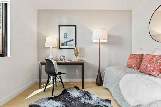 1235 Hampel St., Oakland, CA 94602