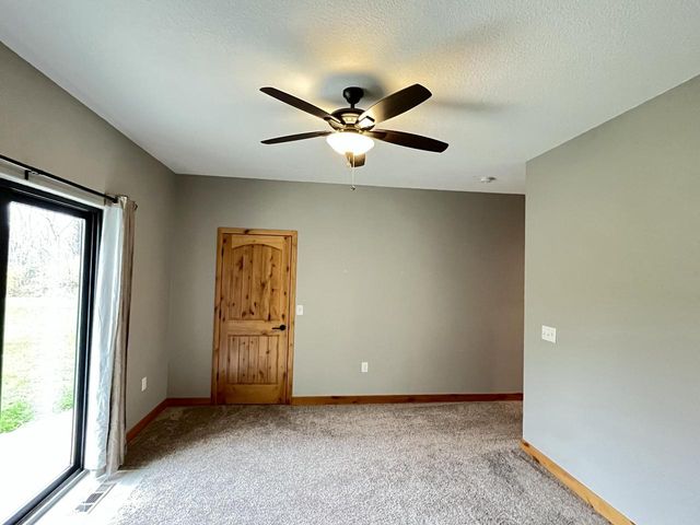 8431 Big Bend ROAD, Waterford, WI 53185