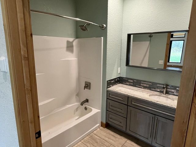 8431 Big Bend ROAD, Waterford, WI 53185