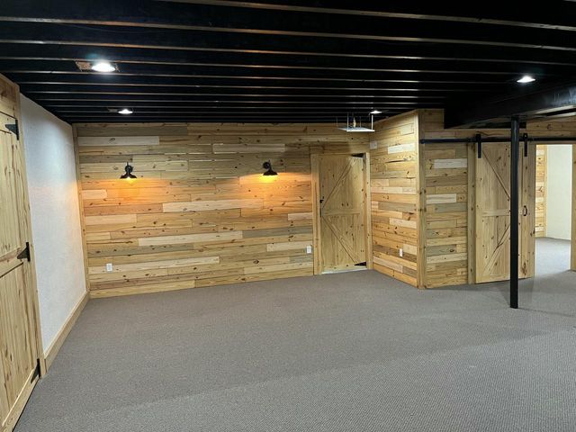 8431 Big Bend ROAD, Waterford, WI 53185