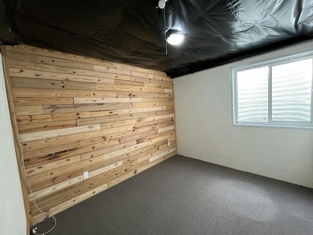 8431 Big Bend ROAD, Waterford, WI 53185