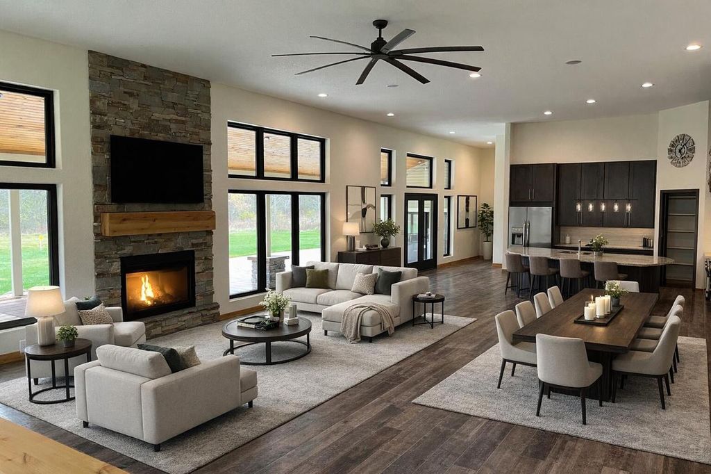 8431 Big Bend ROAD, Waterford, WI 53185