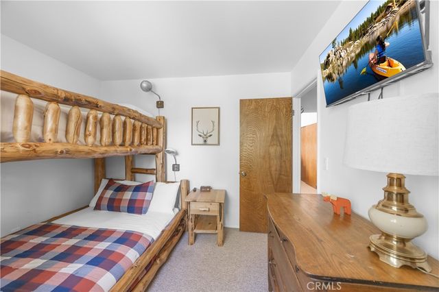 170 N Eureka Drive, Big Bear Lake, CA 92315
