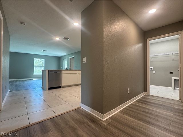 3415 58th ST W, Lehigh Acres, FL 33971