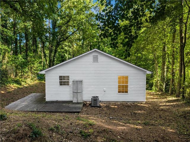945 Buford Dam Road, Cumming, GA 30041