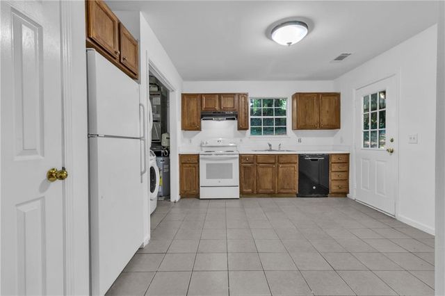 945 Buford Dam Road, Cumming, GA 30041