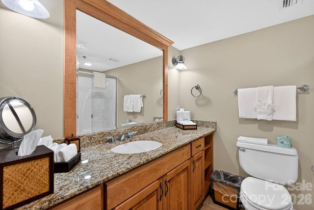 303 Bowling Park Road, Asheville, NC 28803