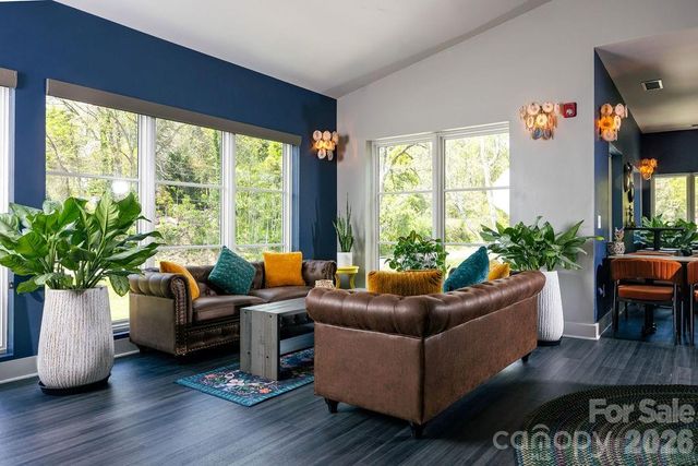 303 Bowling Park Road, Asheville, NC 28803