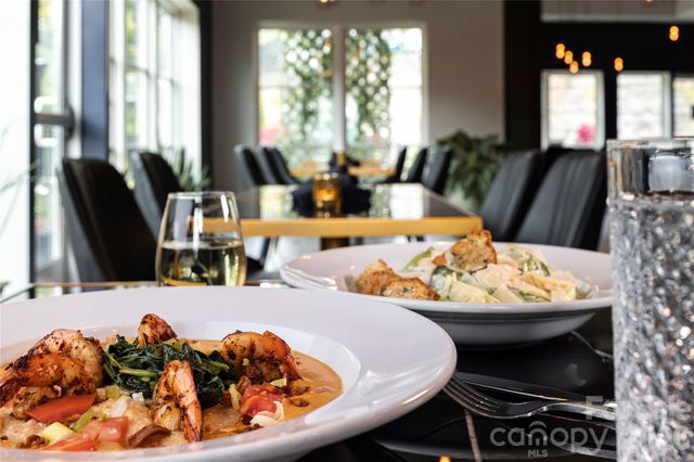 303 Bowling Park Road, Asheville, NC 28803