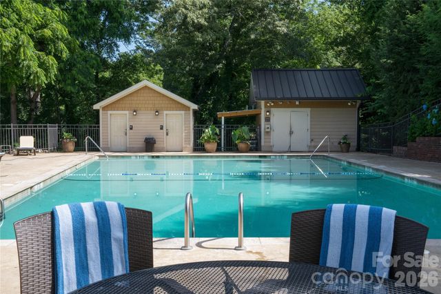 303 Bowling Park Road, Asheville, NC 28803