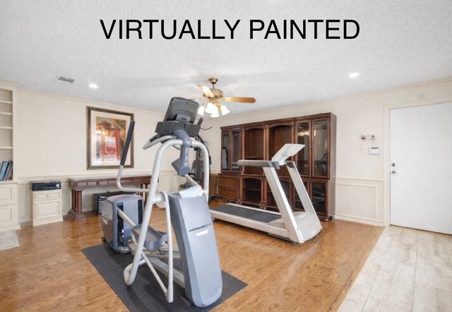 2246 Valley Mill, Carrollton, TX 75006