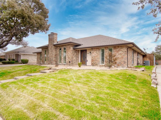 2246 Valley Mill, Carrollton, TX 75006