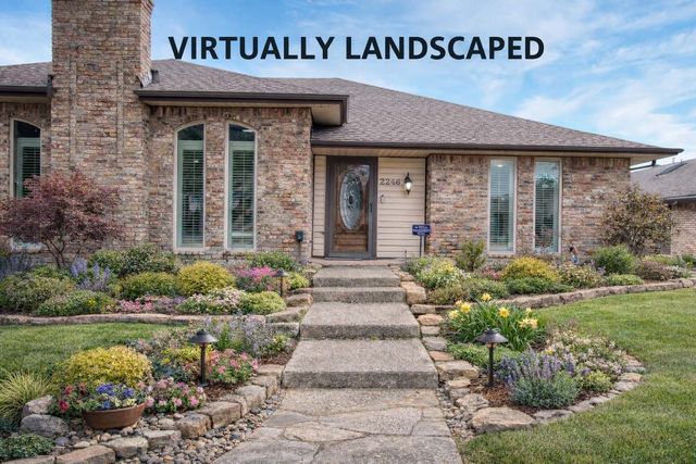 2246 Valley Mill, Carrollton, TX 75006