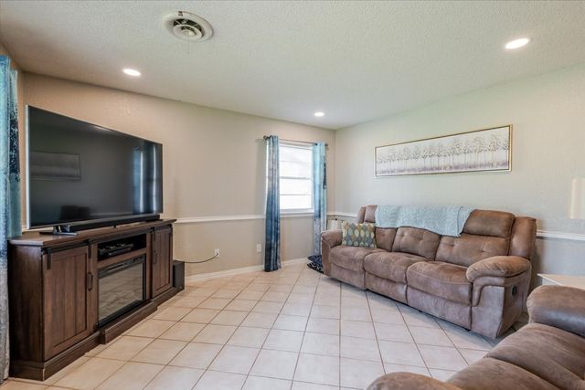 1306 SE 21st Street, Mineral Wells, TX 76067