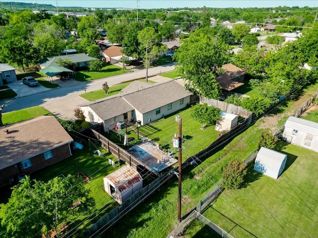 1306 SE 21st Street, Mineral Wells, TX 76067