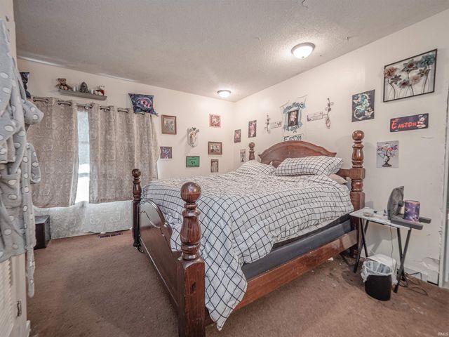 703 Main Street, Mount Vernon, IN 47620