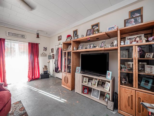 703 Main Street, Mount Vernon, IN 47620