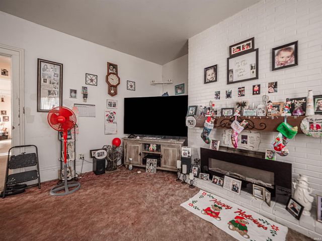 703 Main Street, Mount Vernon, IN 47620