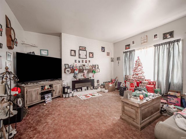 703 Main Street, Mount Vernon, IN 47620