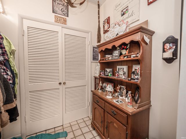703 Main Street, Mount Vernon, IN 47620