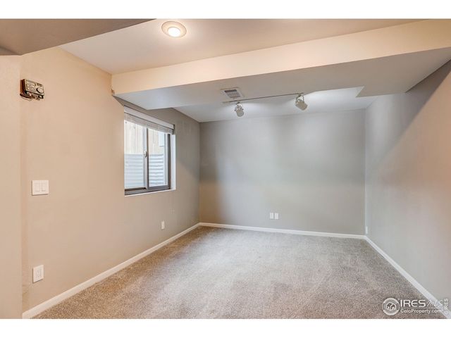 931 Kremmling Ln, Fort Collins, CO 80526