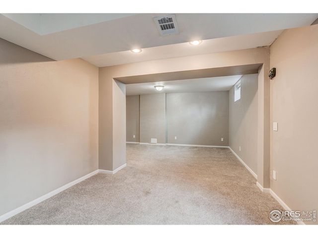 931 Kremmling Ln, Fort Collins, CO 80526