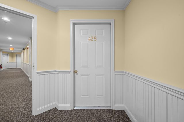4 Sterling Hill Ln Apt 425, Exeter, NH 03833