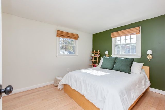 8 Kathy Drive, Nashua, NH 03062