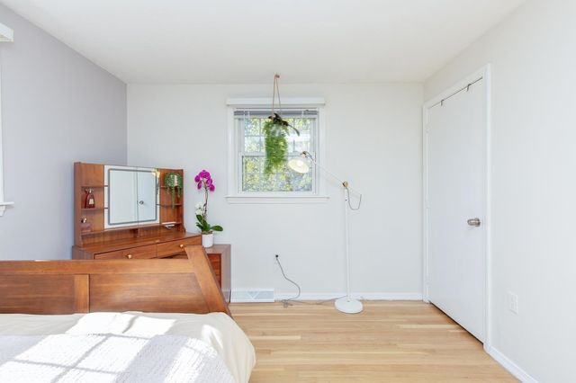 8 Kathy Drive, Nashua, NH 03062