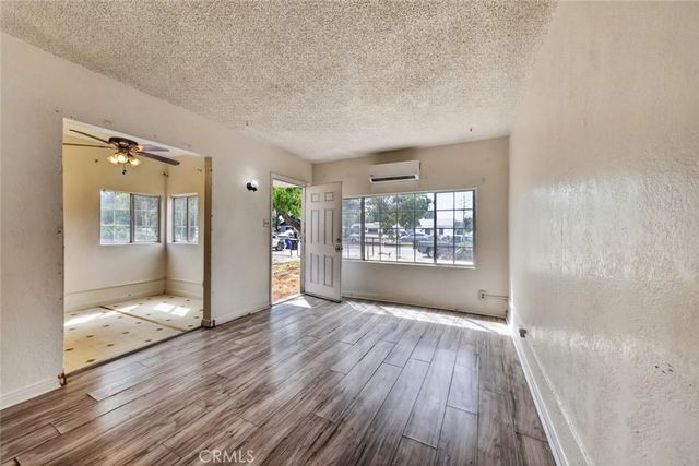 938 E 2nd Street B, San Bernardino, CA 92408