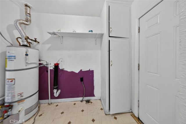 938 E 2nd Street B, San Bernardino, CA 92408