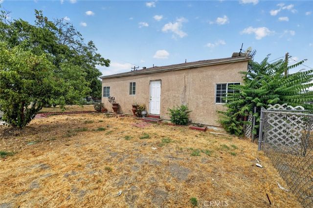 938 E 2nd Street B, San Bernardino, CA 92408