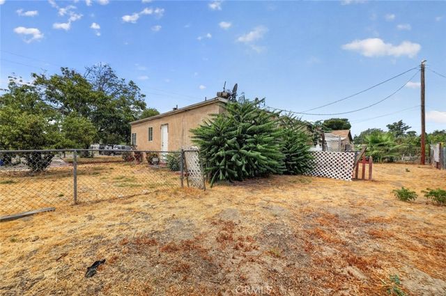 938 E 2nd Street B, San Bernardino, CA 92408