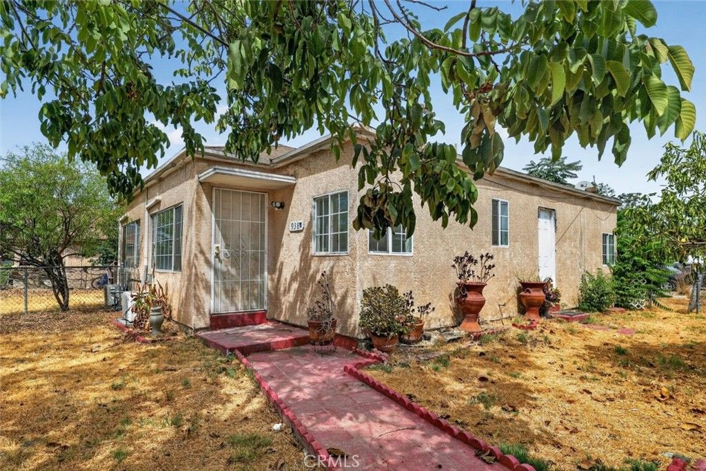 938 E 2nd Street B, San Bernardino, CA 92408
