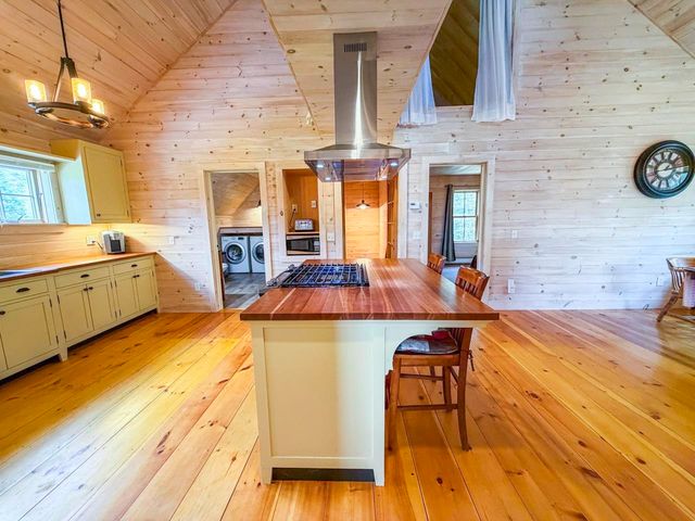 673 + 675 Sanderson Hill Road, Charleston, VT 05872